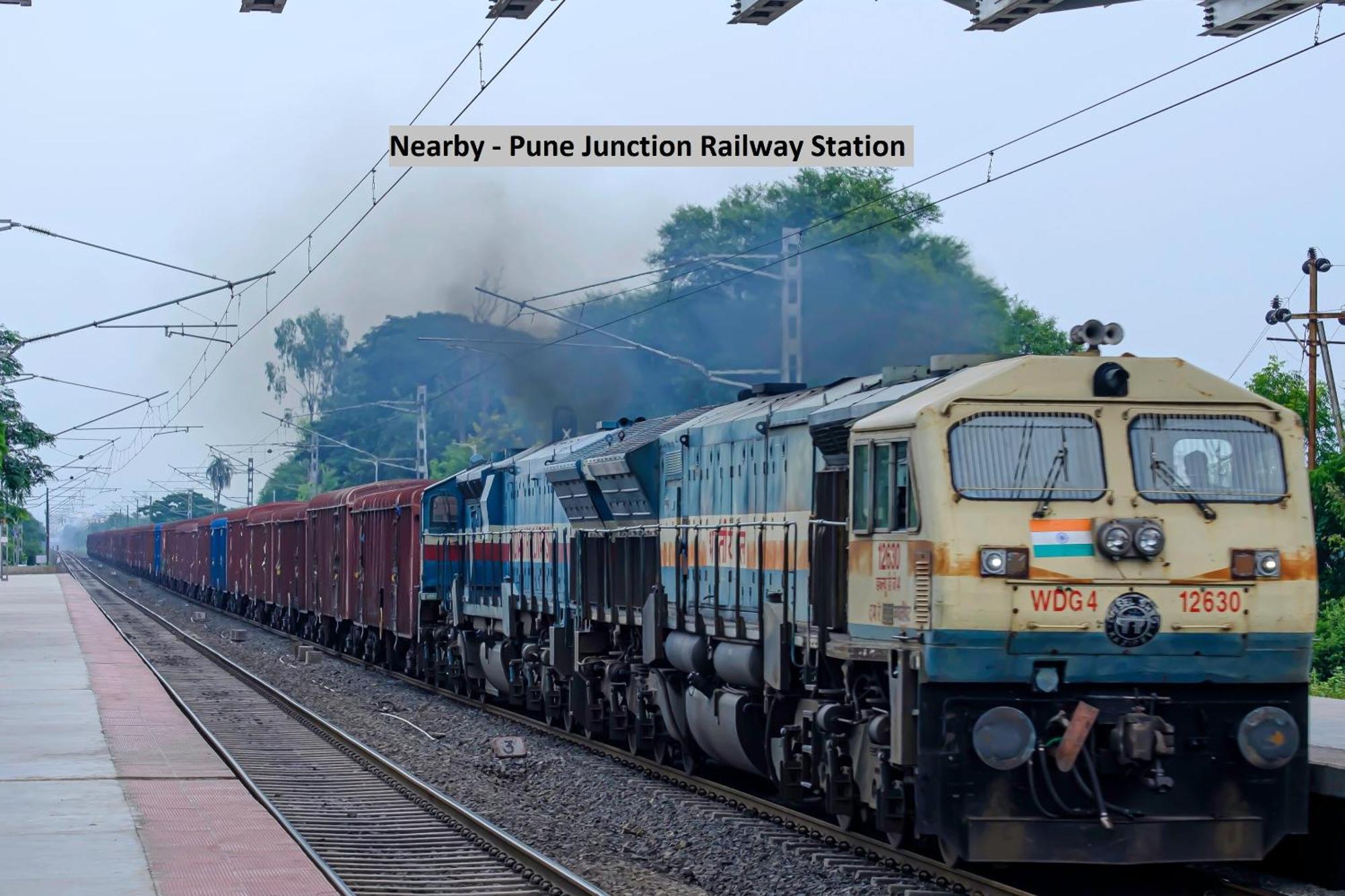 Collection O Rajdhani Near Pune Railway Station Экстерьер фото